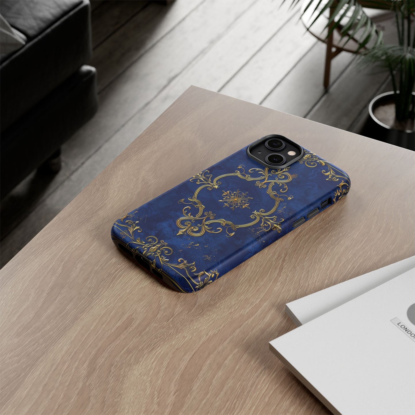 A touch of gold iPhone & Samsung phone cases